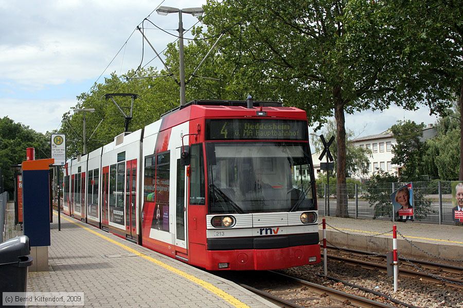 Straßenbahn Ludwigshafen - 213
/ Bild: vbl213_bk0906110001.jpg