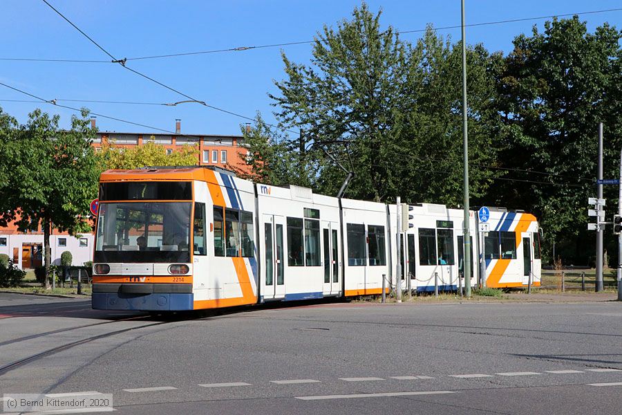 Straßenbahn Ludwigshafen - 2214
/ Bild: rnv2214_bk2007230018.jpg Straßenbahn Ludwigshafen - 2214
/ Bild: rnv2214_bk2007230018.jpg