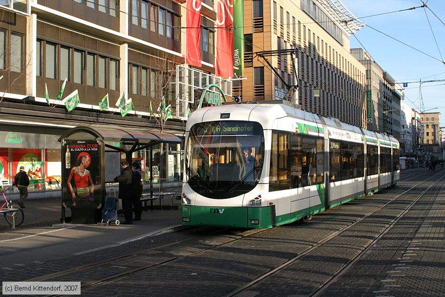 Straßenbahn Ludwigshafen - 215
/ Bild: vbl215_bk0702040067.jpg