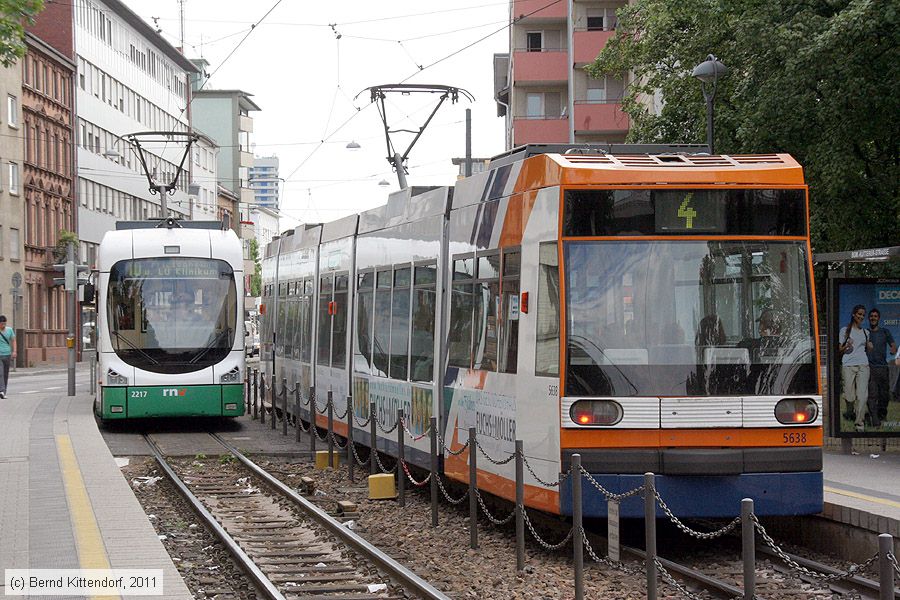 Straßenbahn Ludwigshafen - 2217
/ Bild: rnv2217_bk1105310014.jpg