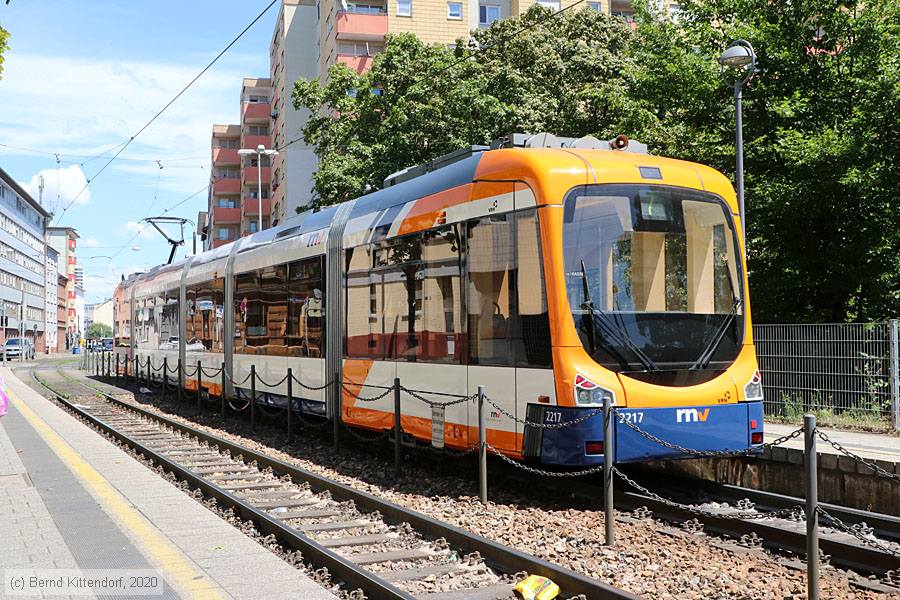 Straßenbahn Ludwigshafen - 2217
/ Bild: rnv2217_bk2006120019.jpg