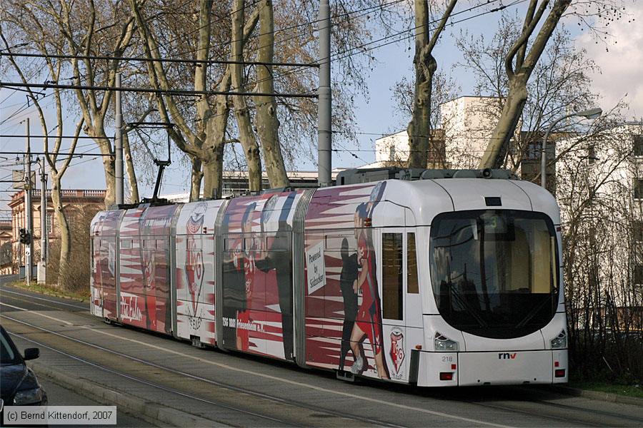 Straßenbahn Ludwigshafen - 218
/ Bild: vbl218_bk0703040083.jpg