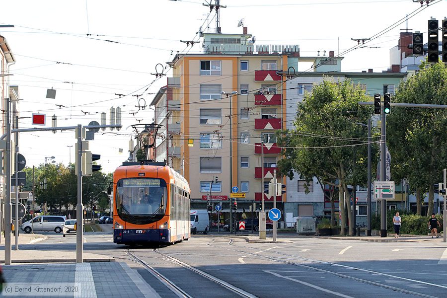 Stra&szlig;enbahn Ludwigshafen - 2219
/ Bild: rnv2219_bk2007270007.jpg