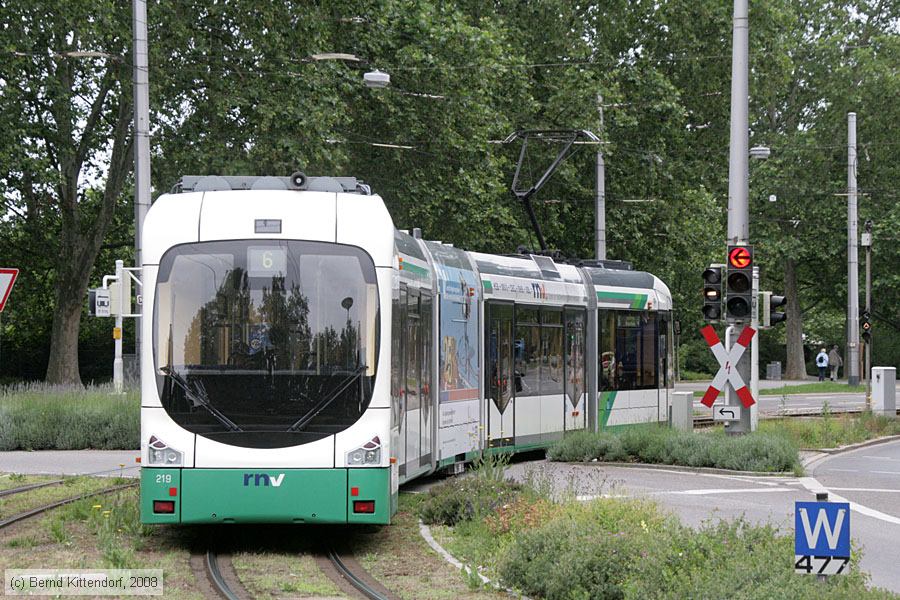 Straßenbahn Ludwigshafen - 219
/ Bild: vbl219_bk0806170016.jpg