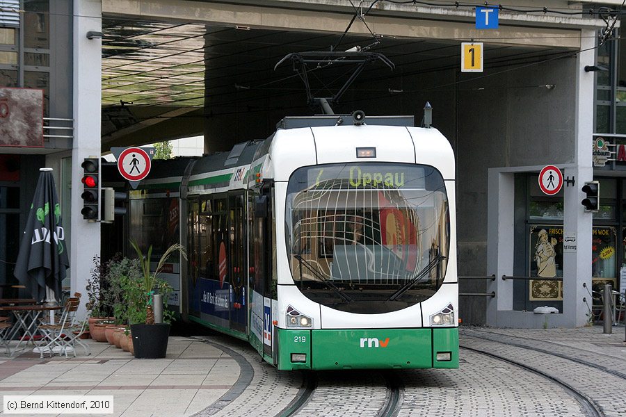 Straßenbahn Ludwigshafen - 219
/ Bild: vbl219_bk1007020005.jpg