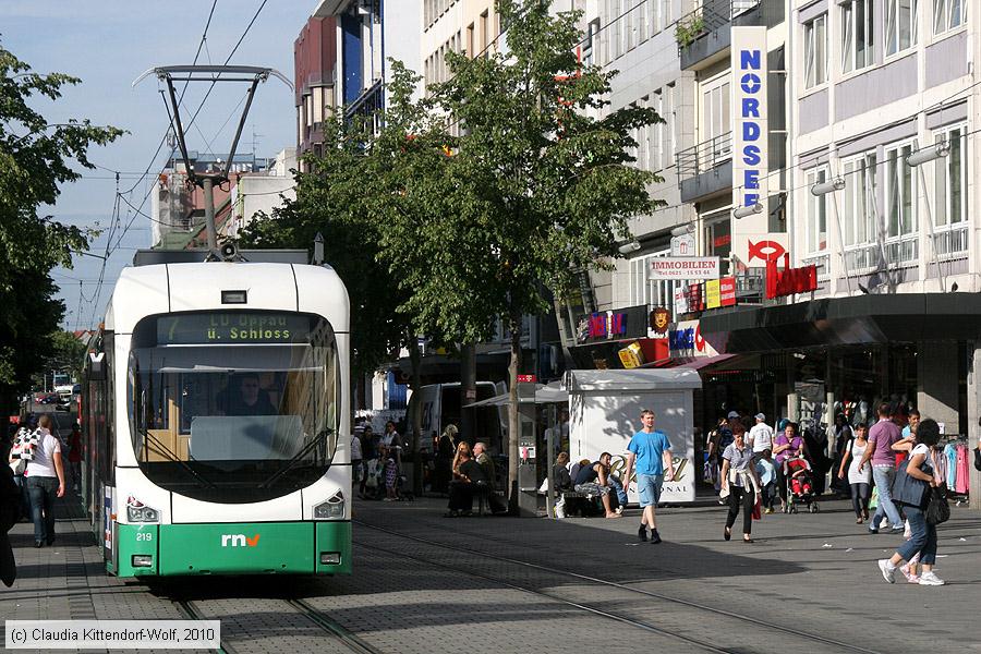 Straßenbahn Ludwigshafen - 219
/ Bild: vbl219_cw1007310099.jpg