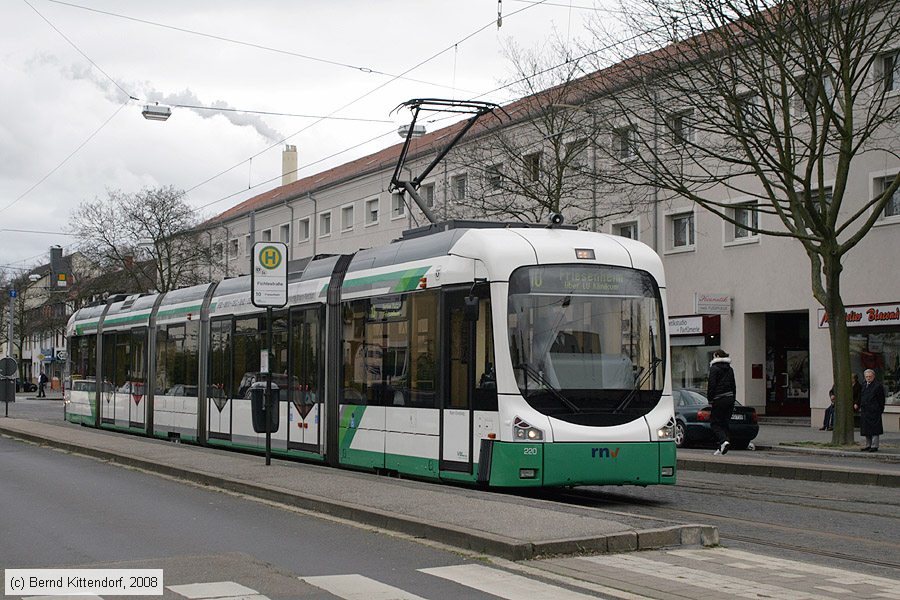 Straßenbahn Ludwigshafen - 220
/ Bild: vbl220_bk0803160264.jpg