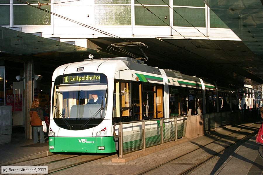 Straßenbahn Ludwigshafen - 220
/ Bild: vbl220_e0001173.jpg