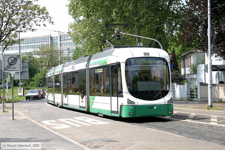 Straßenbahn Ludwigshafen - 220
/ Bild: vbl220_e0018264.jpg