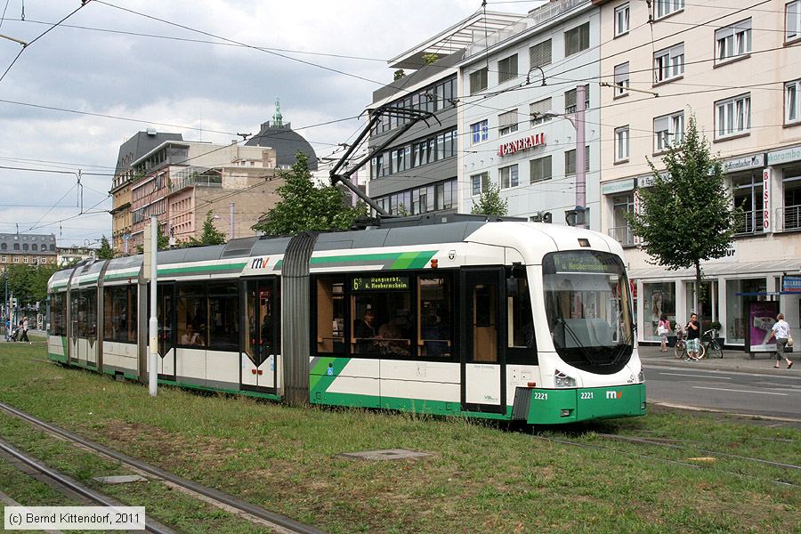 Straßenbahn Ludwigshafen - 2221
/ Bild: rnv2221_bk1106170023.jpg