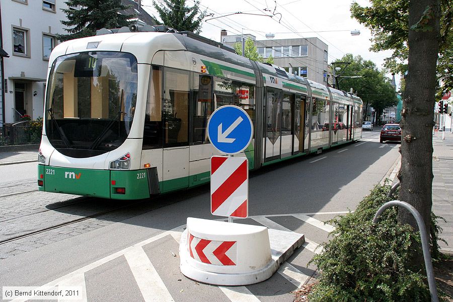 Straßenbahn Ludwigshafen - 2221
/ Bild: rnv2221_bk1106300006.jpg