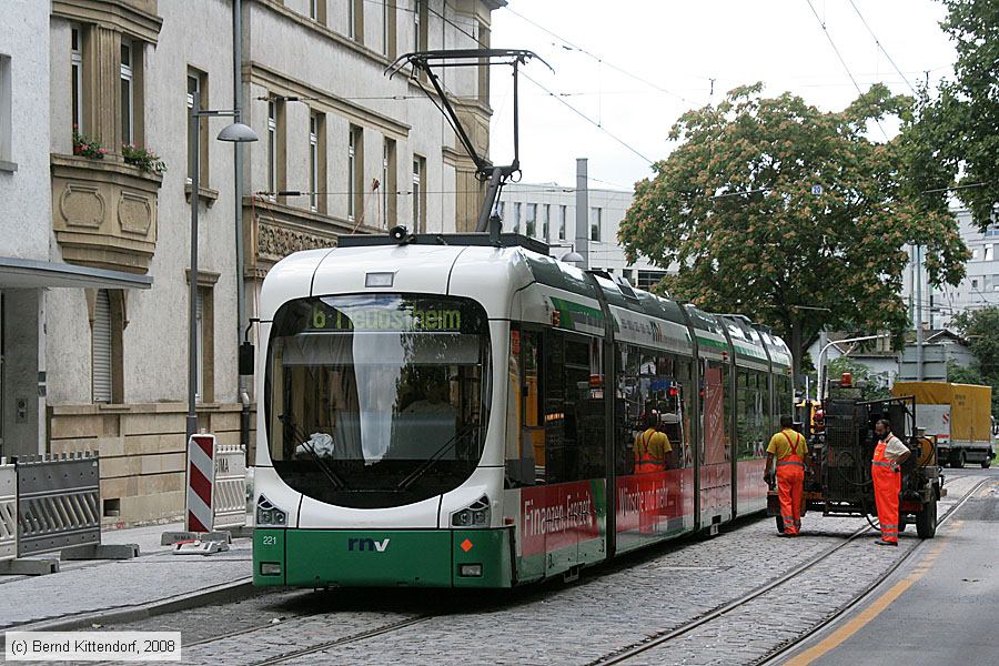 Straßenbahn Ludwigshafen - 221
/ Bild: vbl221_bk0809080002.jpg