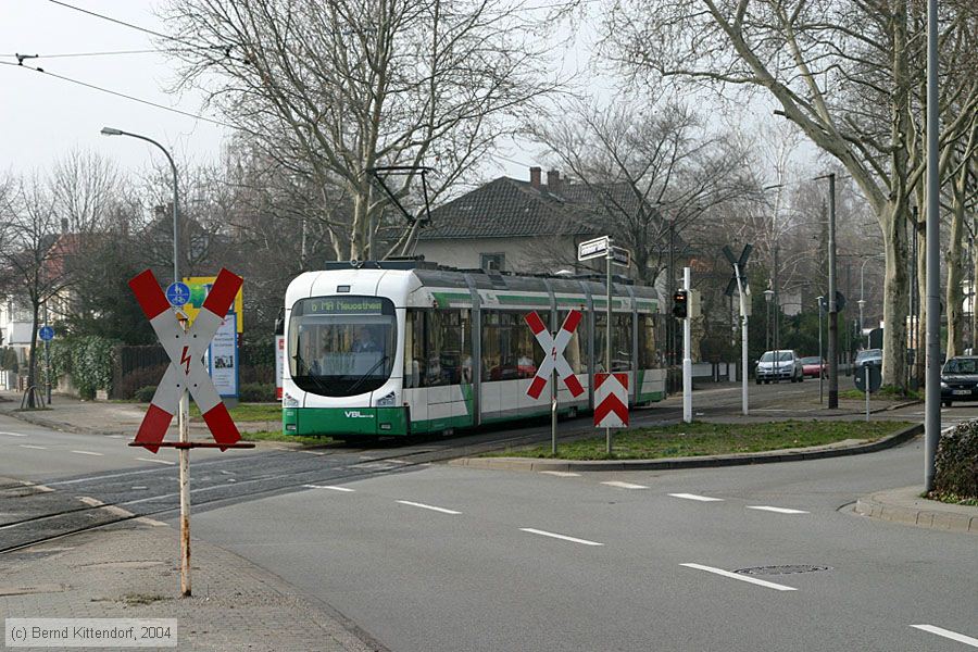 Straßenbahn Ludwigshafen - 222
/ Bild: vbl222_e0002115.jpg