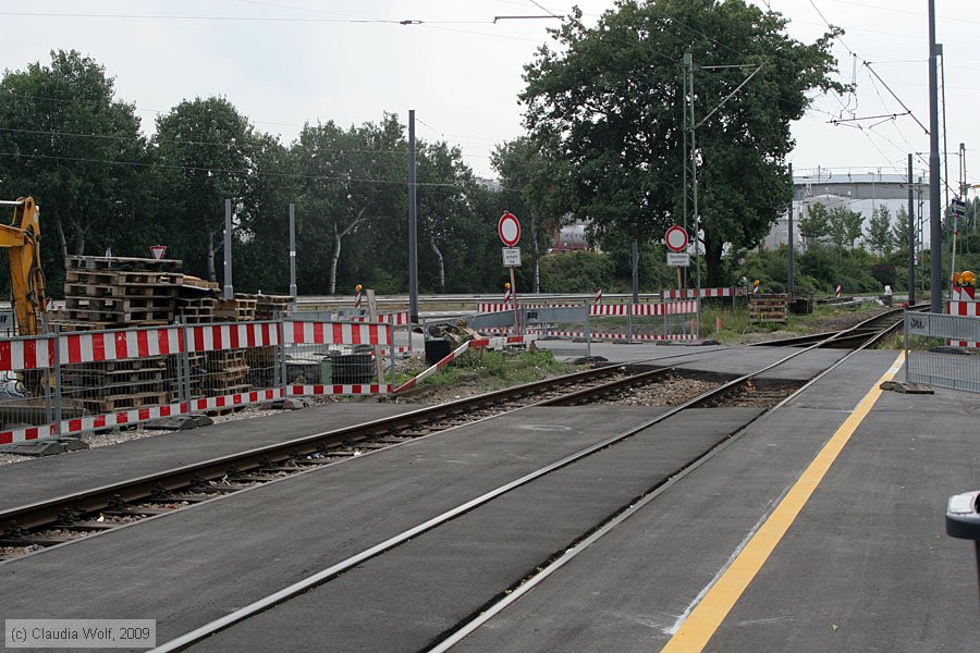 Straßenbahn Ludwigshafen - Anlagen
/ Bild: ludwigshafenanlagen_cw0907020123.jpg