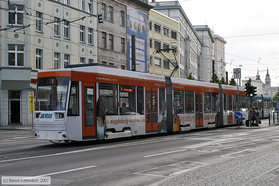 Straßenbahn Magdeburg - 1305
/ Bild: magdeburg1305_bk0708040021.jpg