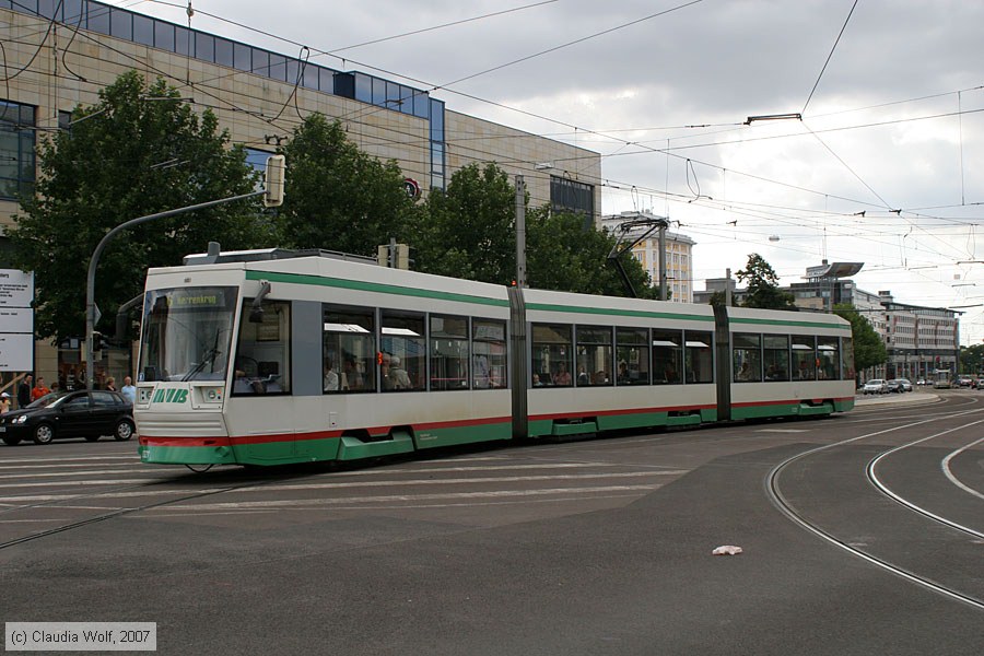Straßenbahn Magdeburg - 1321
/ Bild: magdeburg1321_cw0708030083.jpg