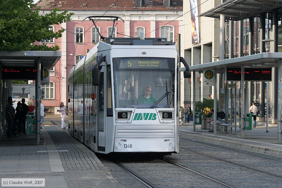 Straßenbahn Magdeburg - 1346
/ Bild: magdeburg1346_cw0708040120.jpg