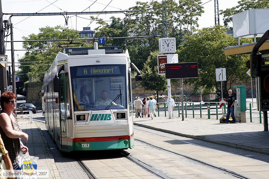 Straßenbahn Magdeburg - 1353
/ Bild: magdeburg1353_bk0708050085.jpg