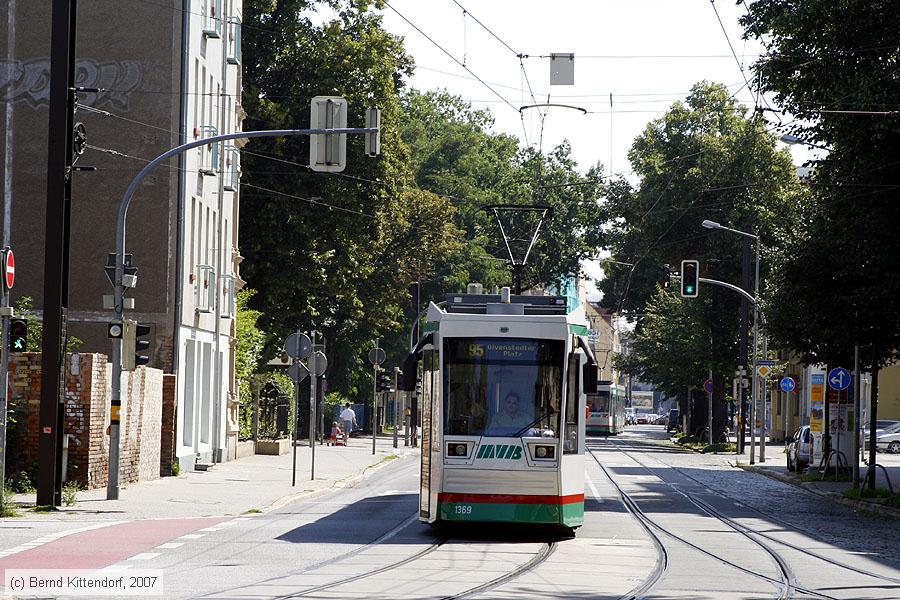 Straßenbahn Magdeburg - 1369
/ Bild: magdeburg1369_bk0708050016.jpg