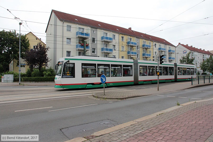 Straßenbahn Magdeburg - 1382
/ Bild: magdeburg1382_bk1707100050.jpg