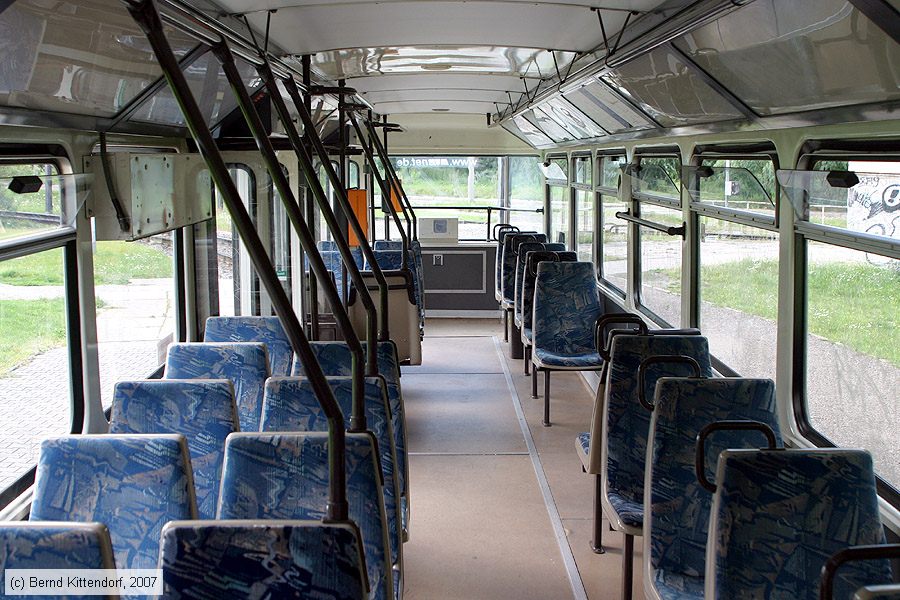 Straßenbahn Magdeburg - 2130 - Innenansicht 
/ Bild: magdeburg2130_bk0708030126.jpg