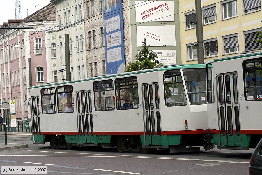 Straßenbahn Magdeburg - 2145
/ Bild: magdeburg2145_bk0708040008.jpg