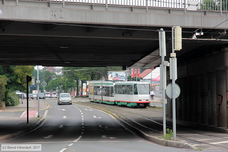Straßenbahn Magdeburg - 2208
/ Bild: magdeburg2208_bk1707100043.jpg