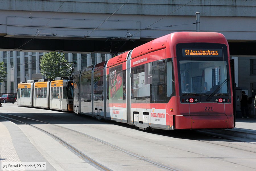 Straßenbahn Mainz - 221
/ Bild: mainz221_bk1705100124.jpg