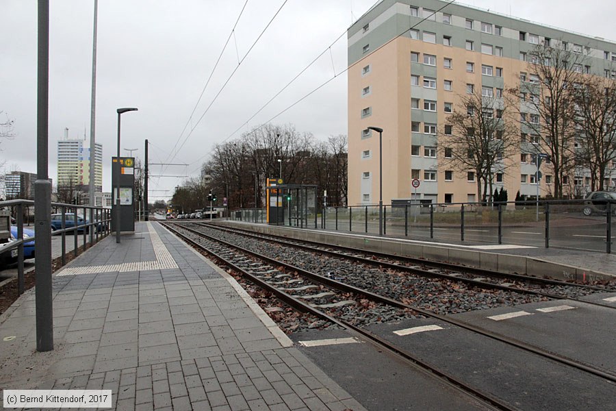 Straßenbahn Mainz - Anlagen
/ Bild: mainzanlagen_bk1701040049.jpg