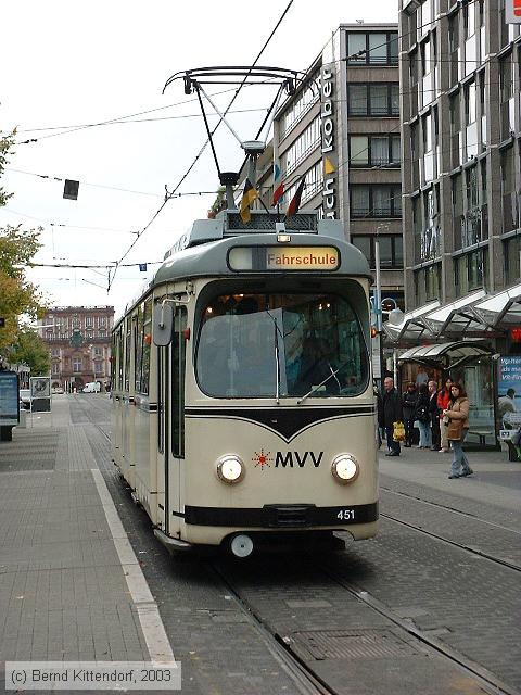 Straßenbahn Mannheim - 451
/ Bild: mvg451_11806.jpg