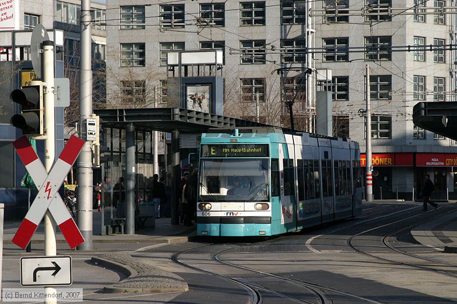 Straßenbahn Mannheim - 606
/ Bild: mvg606_bk0703110168.jpg
