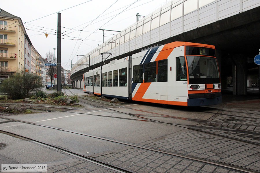 Straßenbahn Mannheim - 5608
/ Bild: rnv5608_bk1712200011.jpg