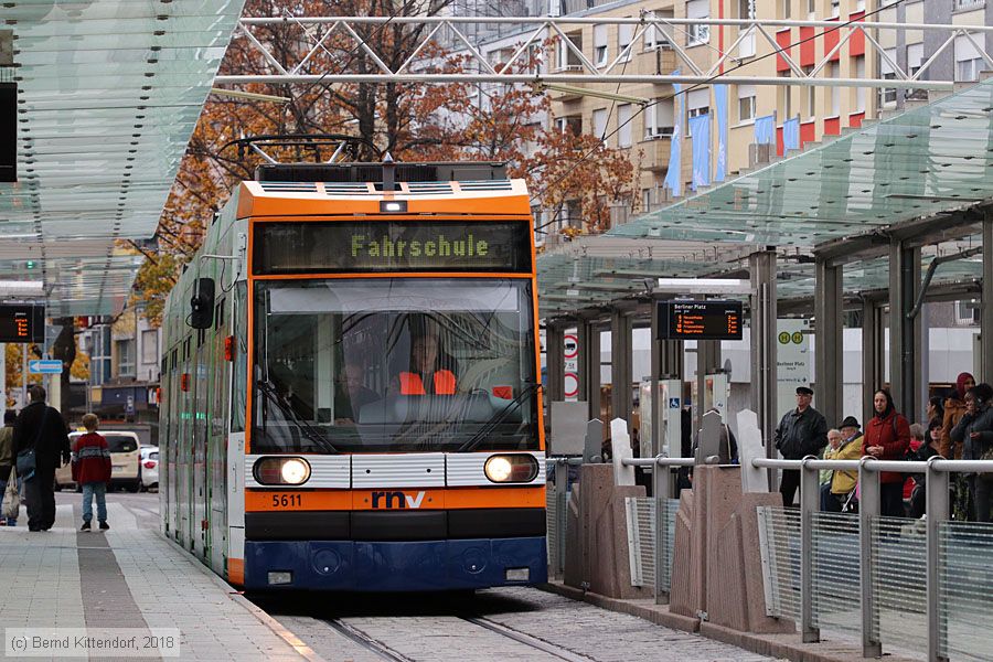 Straßenbahn Mannheim - 5611
/ Bild: rnv5611_bk1811120010.jpg
