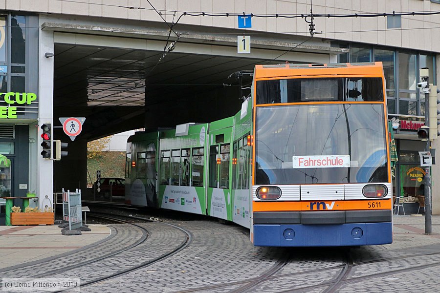 Straßenbahn Mannheim - 5611
/ Bild: rnv5611_bk1811120011.jpg
