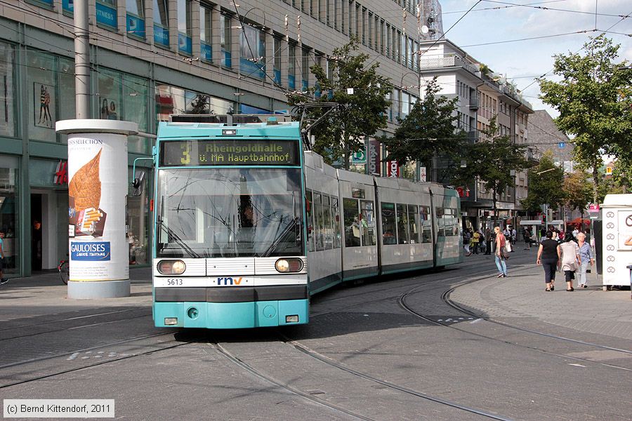 Straßenbahn Mannheim - 5613
/ Bild: rnv5613_bk1109060007.jpg
