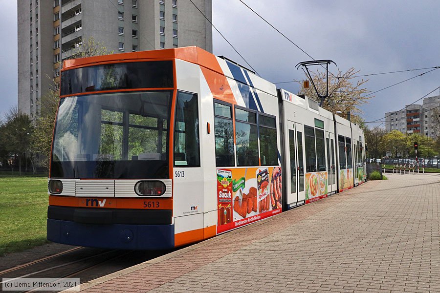 Straßenbahn Mannheim - 5613
/ Bild: rnv5613_bk2104120015.jpg