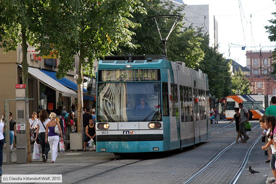 Straßenbahn Mannheim - 5613
/ Bild: rnv5613_cw1007310091.jpg