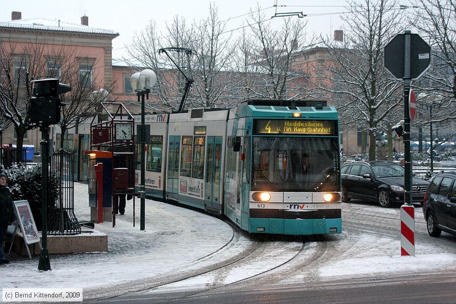 Straßenbahn Mannheim - 613
/ Bild: mvg613_bk0901050058.jpg
