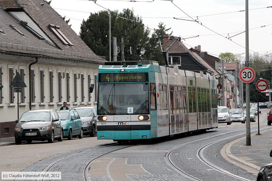 Straßenbahn Mannheim - 5613
/ Bild: rnv5613_cw1204100027.jpg