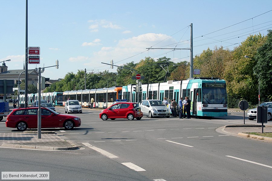 Straßenbahn Mannheim - 615
/ Bild: mvg615_bk0909120017.jpg