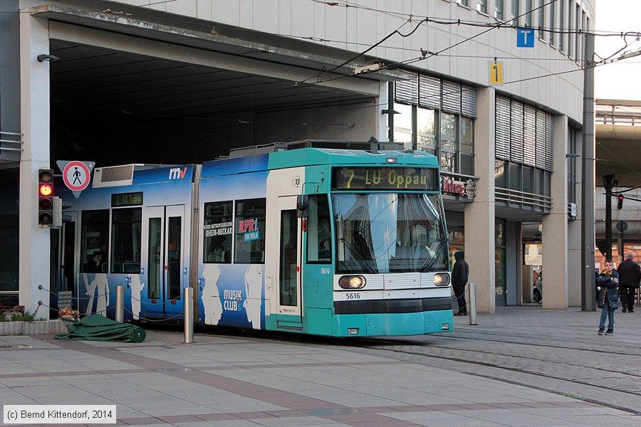 Straßenbahn Mannheim - 5616
/ Bild: rnv5616_bk1402170005.jpg