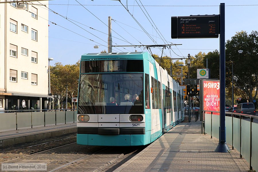 Stra&szlig;enbahn Mannheim - 5621
/ Bild: rnv5621_bk1810200006.jpg