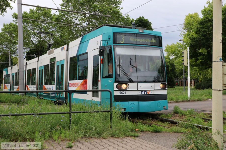 Straßenbahn Mannheim - 5621
/ Bild: rnv5621_bk2107010018.jpg