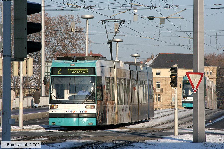 Straßenbahn Mannheim - 624
/ Bild: mvg624_bk0901080007.jpg