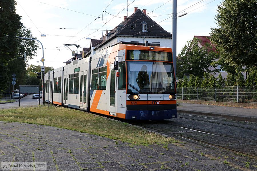Straßenbahn Mannheim - 5625
/ Bild: rnv5625_bk2007230075.jpg Straßenbahn Mannheim - 5625
/ Bild: rnv5625_bk2007230075.jpg
