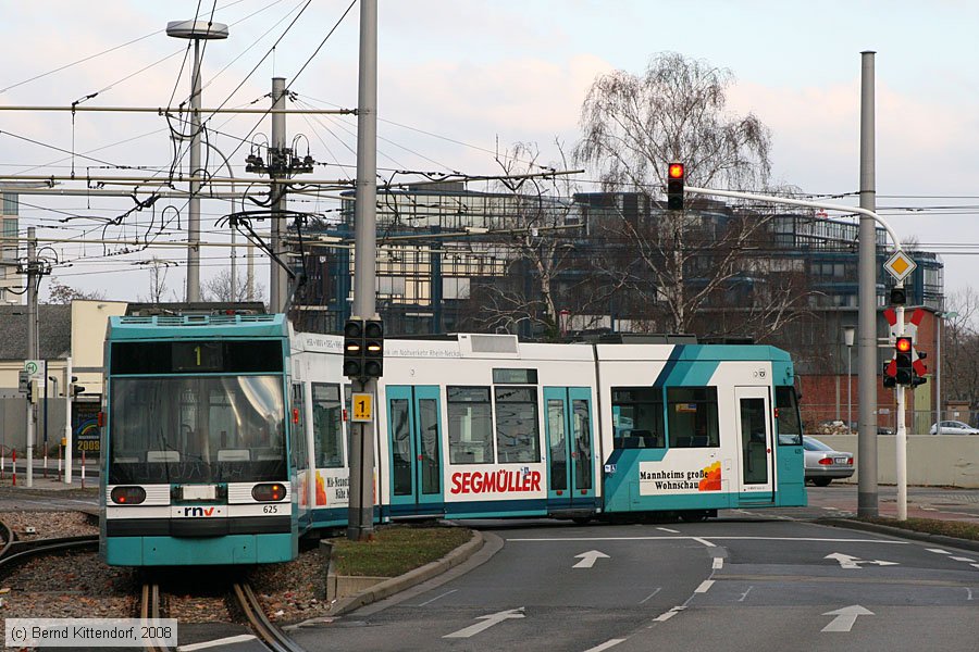 Straßenbahn Mannheim - 625
/ Bild: mvg625_bk0801020032.jpg