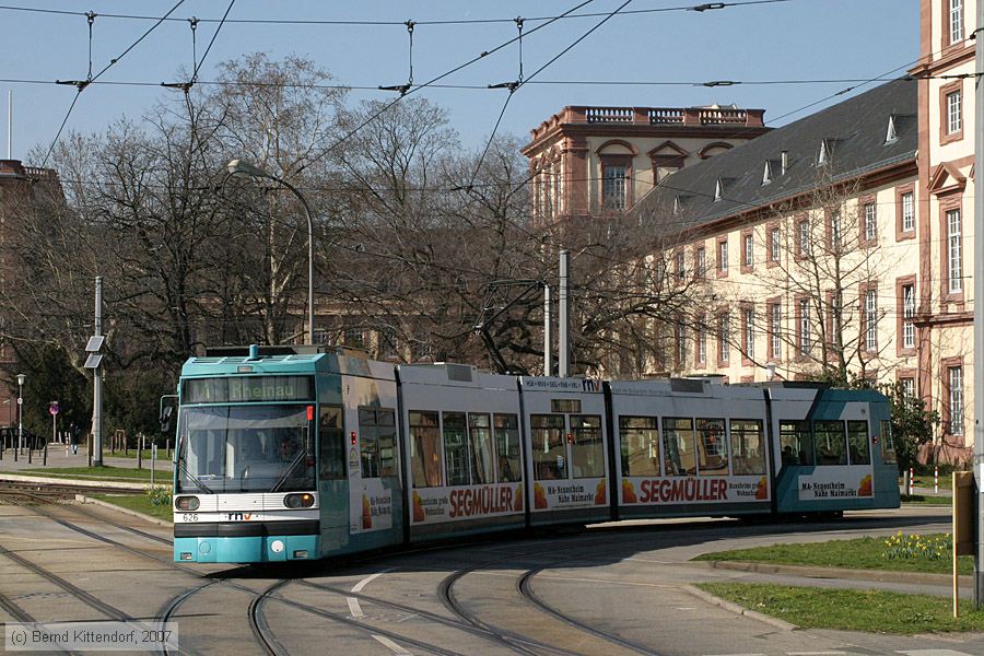 Straßenbahn Mannheim - 626
/ Bild: mvg626_bk0703110073.jpg
