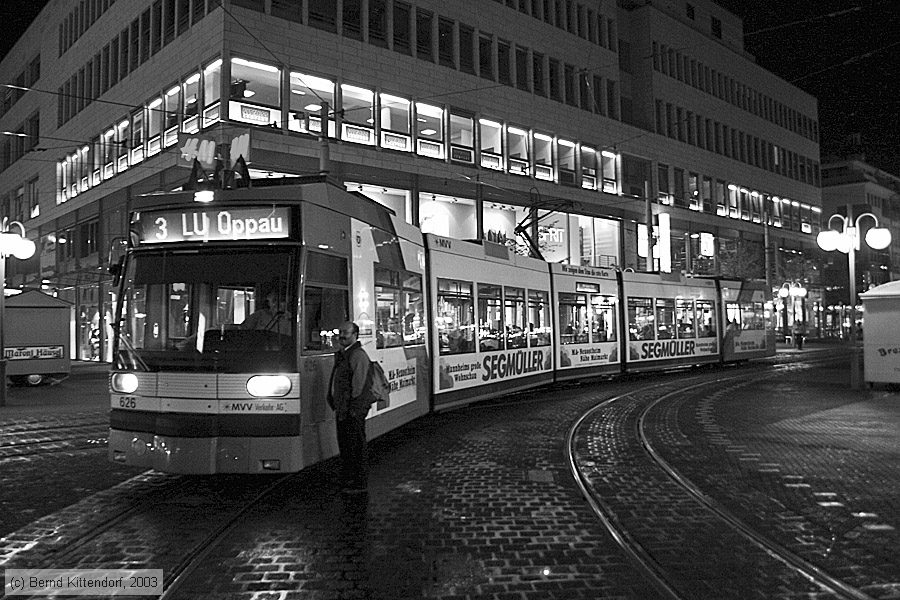 Straßenbahn Mannheim - 626
/ Bild: mvg626_e0000082.jpg