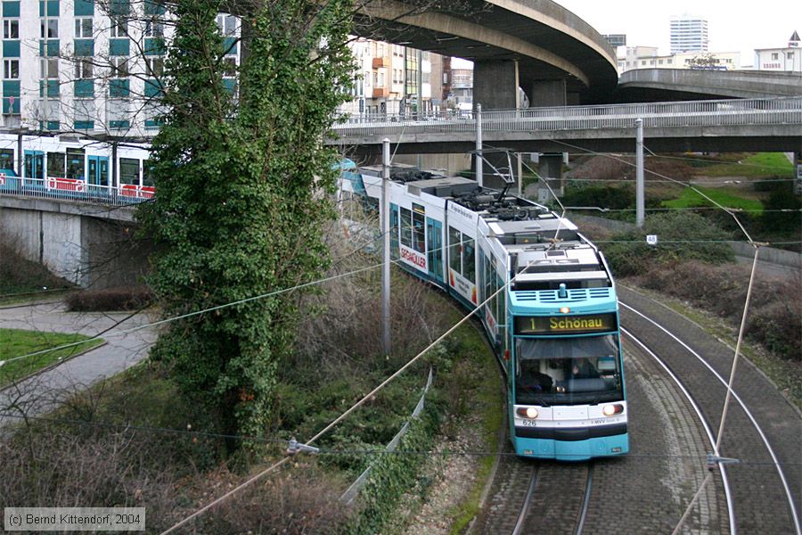 Straßenbahn Mannheim - 626
/ Bild: mvg626_e0002200.jpg