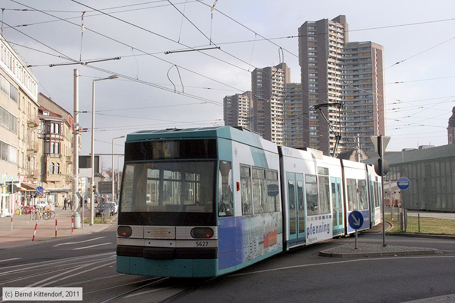 Straßenbahn Mannheim - 5627
/ Bild: rnv5627_bk1102080006.jpg